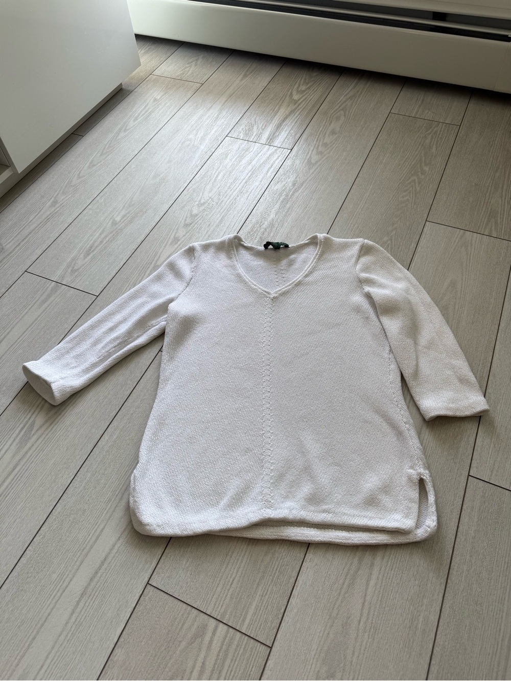 Ralph Lauren vintage white knit sweater V-neck medium 100% cotton classic cozy